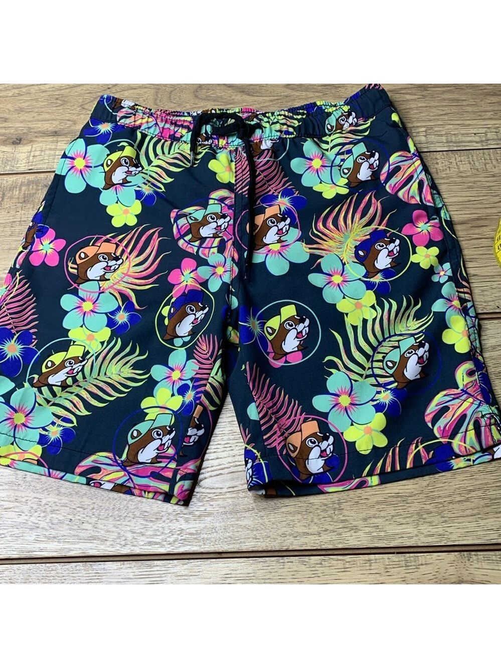 Buc-ees Youth Swim Trunks Size Medium